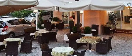 Chery Hotel 3*